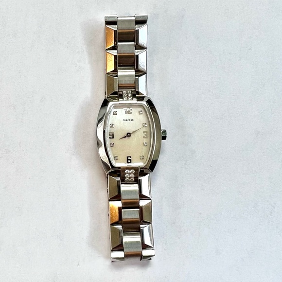 Concord La Scala Diamond Watch - Picture 1 of 3